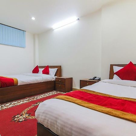 Oyo 358 Hotel Rose Star Kathmandu Exteriör bild
