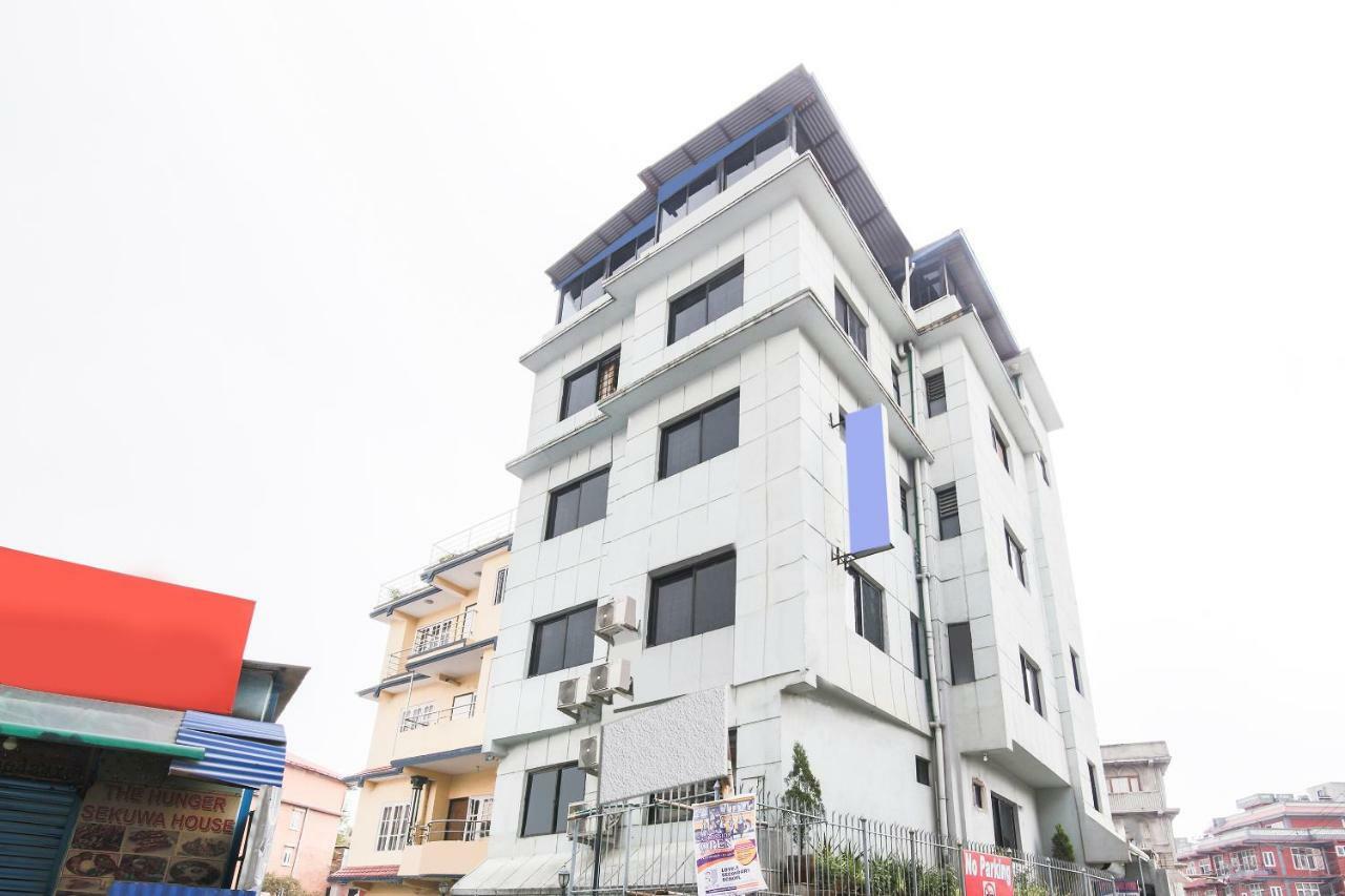 Oyo 358 Hotel Rose Star Kathmandu Exteriör bild